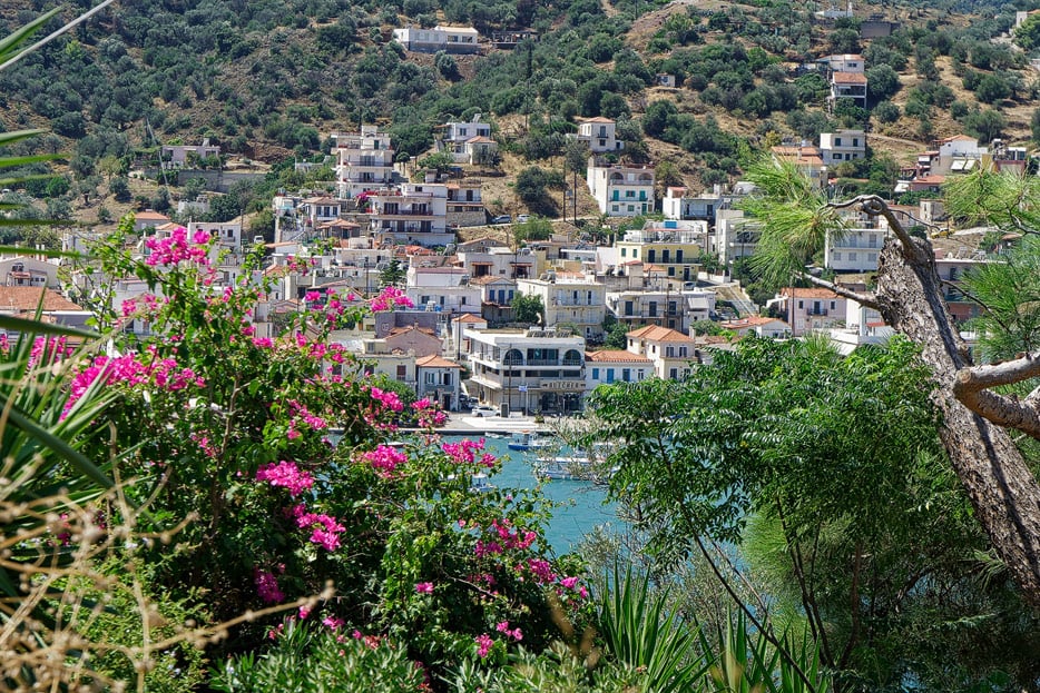 Poros