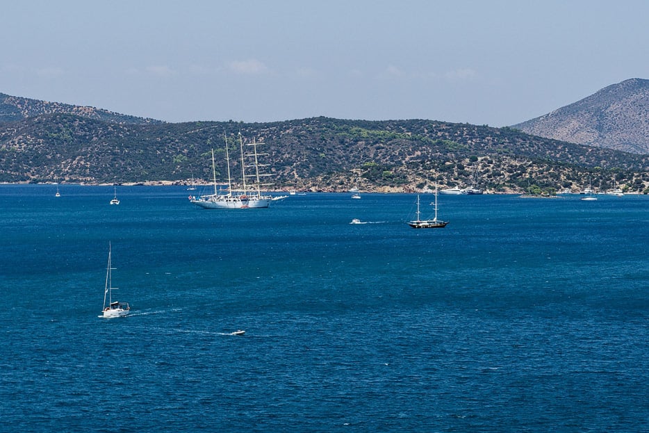 Poros
