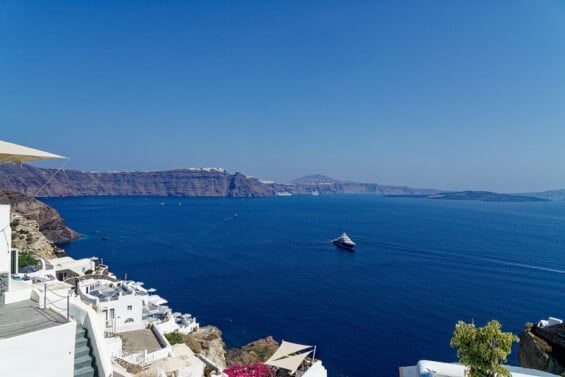 Blick von Oia nach Fira