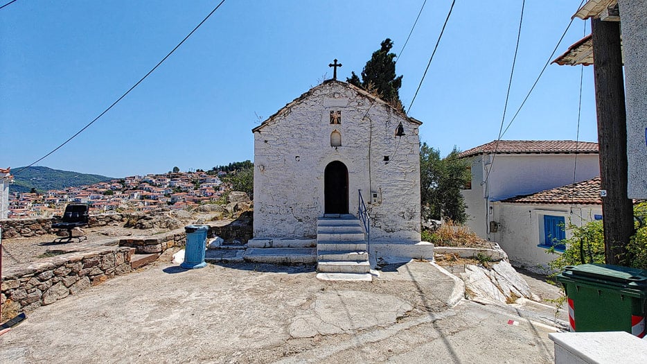 Poros