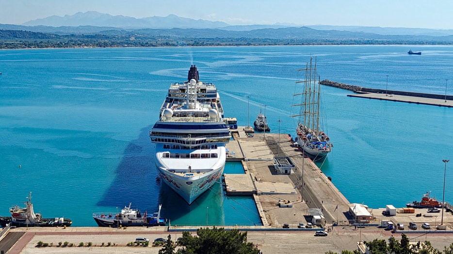 Norwegian Pearl, Star Clipper