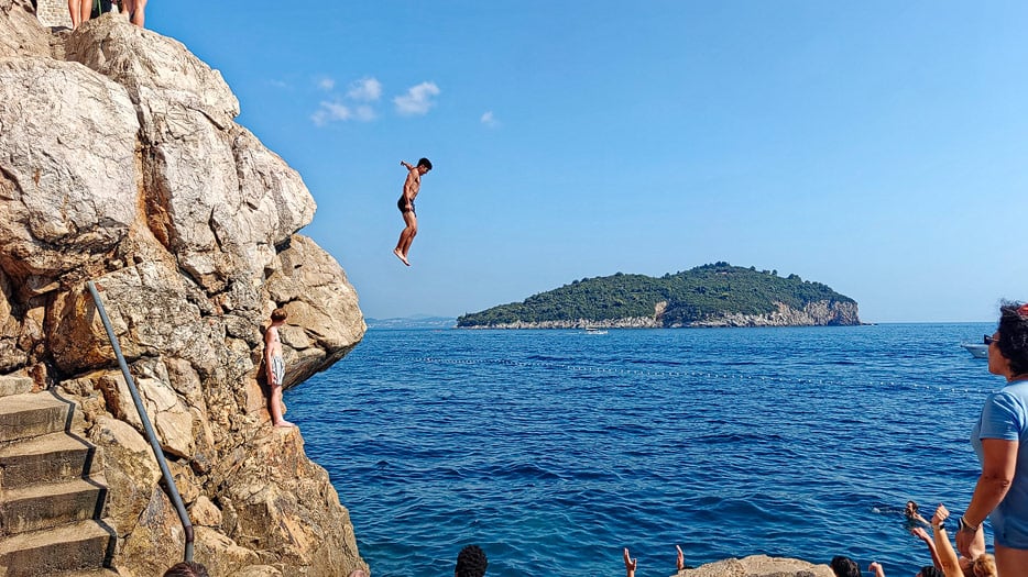 Klippenspringer, Buza-Bar in Dubrovnik
