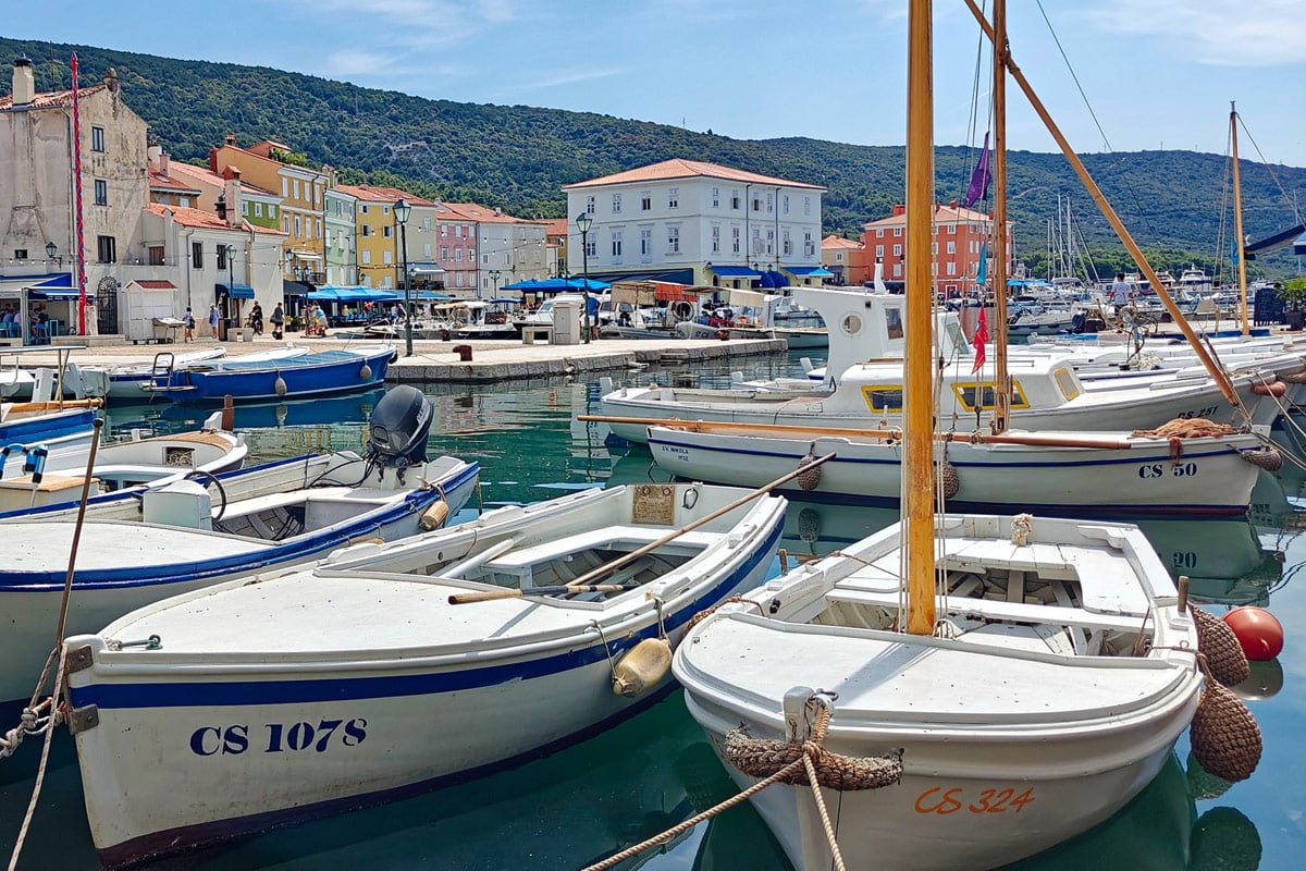 Cres