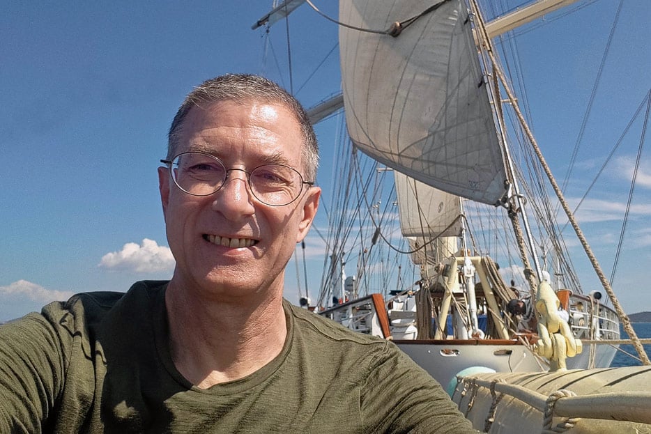 Die Segel sind nicht etwa nur Selfie-Hintergrund, sondern vor allem ein ganz relevanter Teil des Antriebs