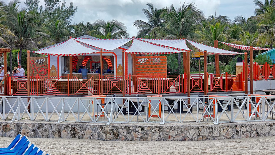 Aperol Beach Lounge