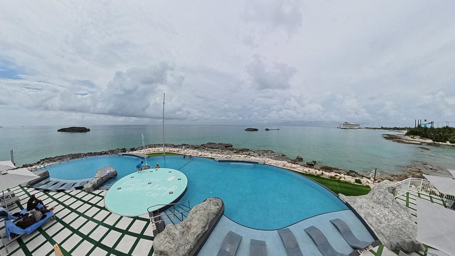 Silver Cove, Infinity-Pool