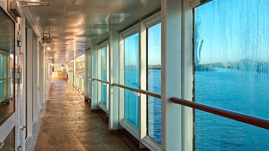 Promenade, Deck 6