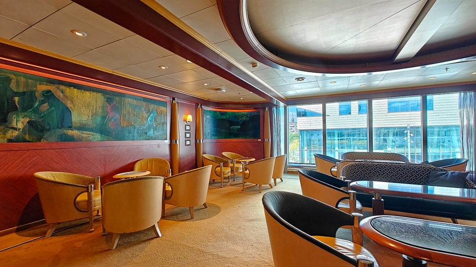 Lounge, Deck 8
